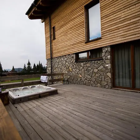 بيت خشبي Challet Jasna Exclusive **** *